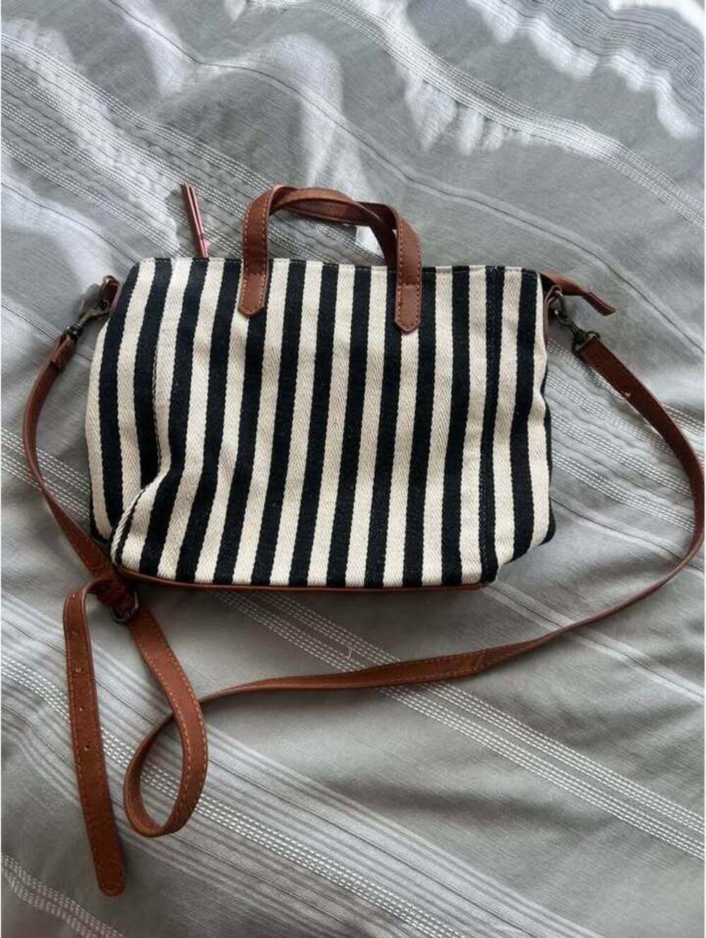Universal Thread Striped Crossbody Bag